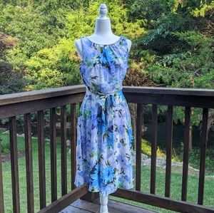 NWT Madison Leigh Sleeveless Floral Lavendar Dress